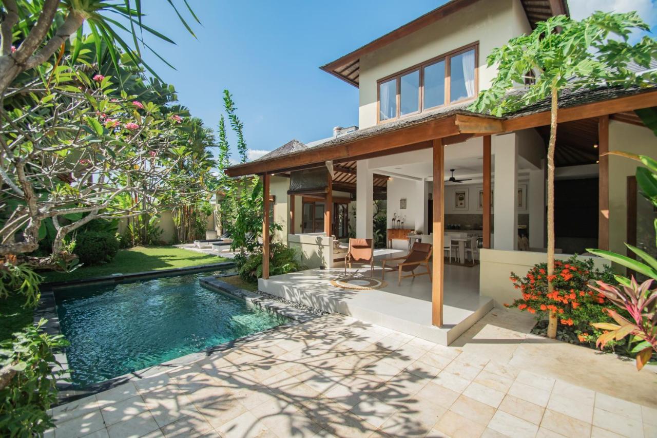 Villa Shanti, Sitara Villa Group Seminyak Buitenkant foto