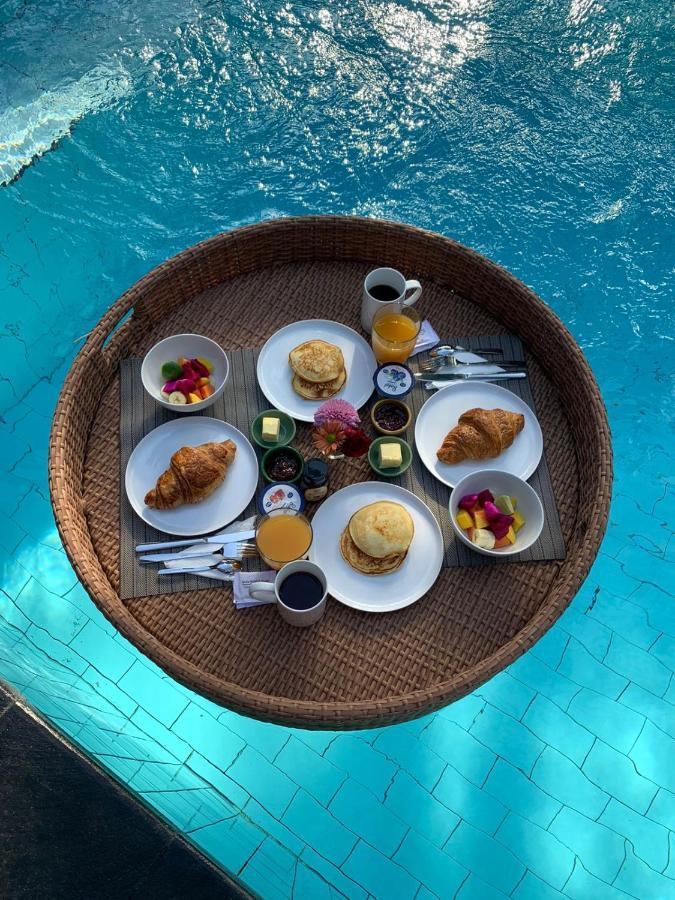 Villa Shanti, Sitara Villa Group Seminyak Buitenkant foto