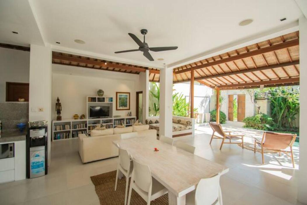 Villa Shanti, Sitara Villa Group Seminyak Buitenkant foto
