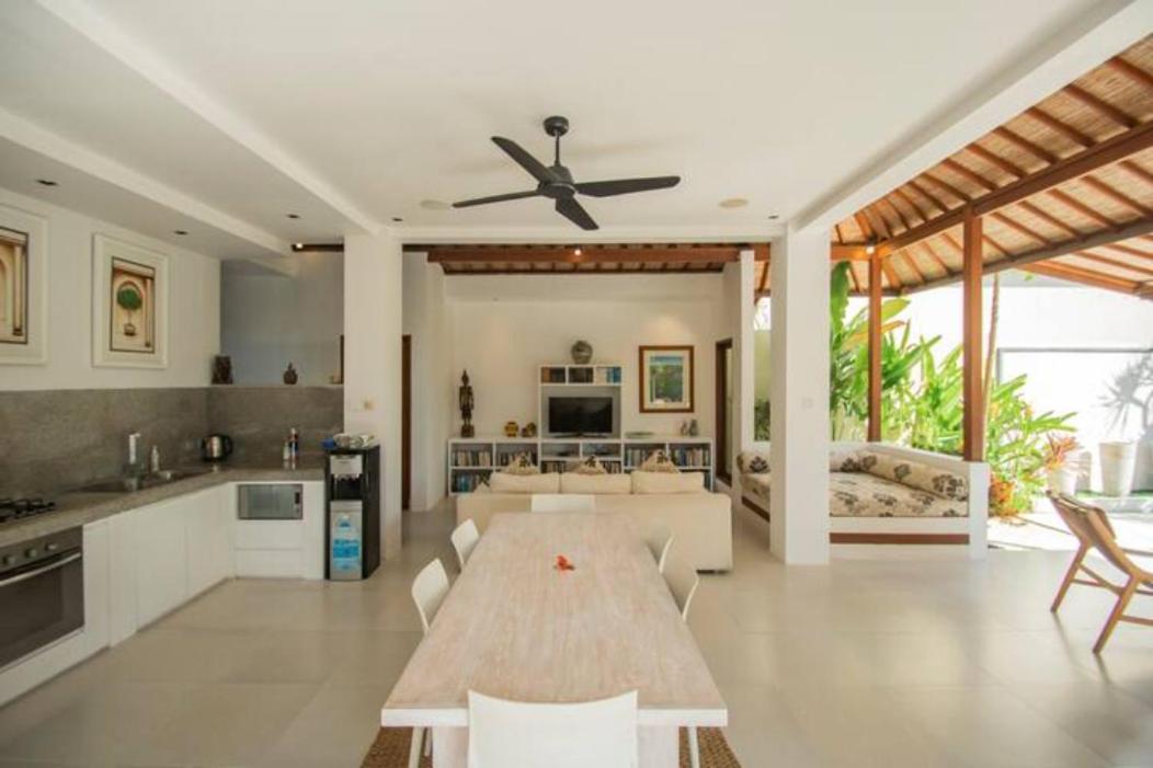 Villa Shanti, Sitara Villa Group Seminyak Buitenkant foto